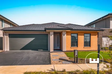 81 Acqua Dr, Clyde, VIC 3978