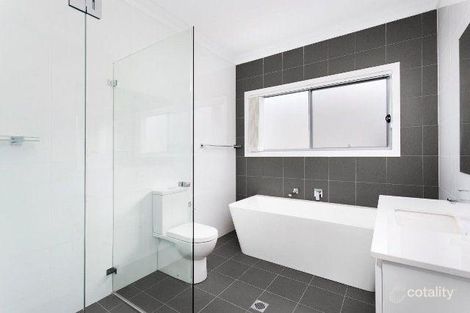 Property photo of 71 Dunmore Road Shell Cove NSW 2529
