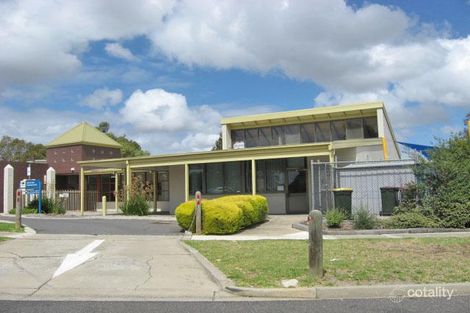 12a Cocoparra Cres, Taylors Lakes, VIC 3038