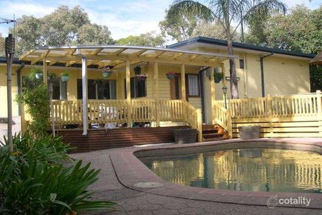 Property photo of 5 Solway Drive Glen Waverley VIC 3150
