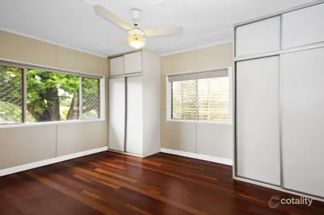 Property photo of 13 Law Street Bundamba QLD 4304