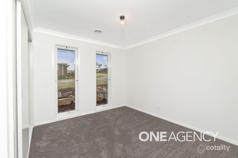 Property photo of 20 Beetson Street Boorooma NSW 2650