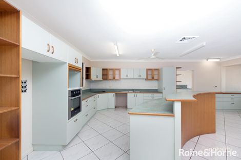 Property photo of 350-354 Bluewater Drive Bluewater QLD 4818