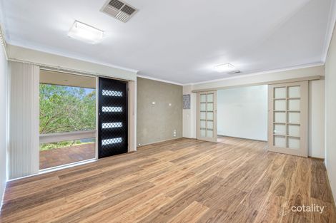 Property photo of 10 Paraka Place Bradbury NSW 2560