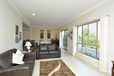 Property photo of 8 Savannah Avenue Oxenford QLD 4210
