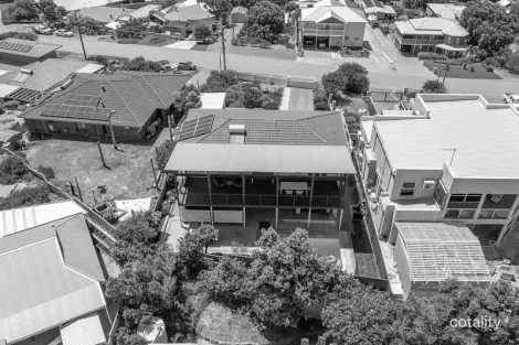 Property photo of 22 Verona Crescent Falcon WA 6210