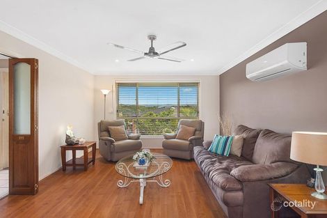 Property photo of 12 Silky Oak Close Green Point NSW 2251