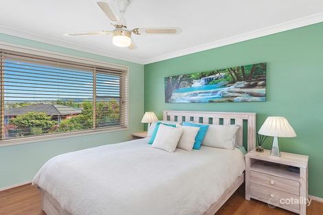 Property photo of 12 Silky Oak Close Green Point NSW 2251