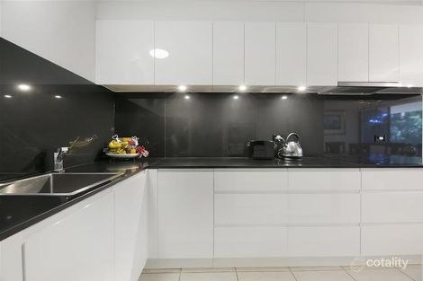 Property photo of 6/20 Rudd Street Broadbeach Waters QLD 4218