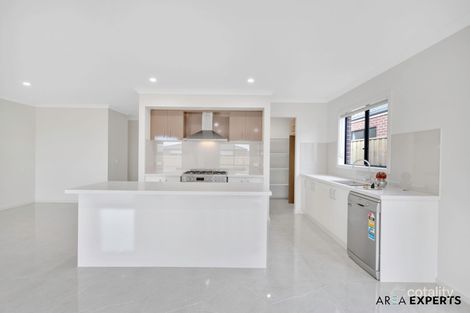 Property photo of 78 Brightvale Boulevard Wyndham Vale VIC 3024