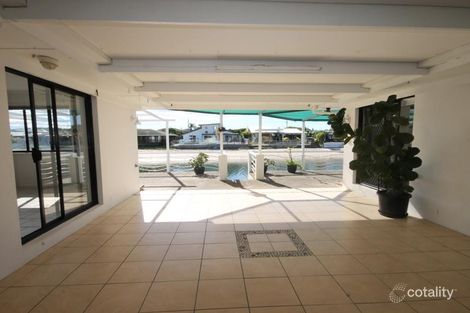 Property photo of 9 Dolphin Court Palm Beach QLD 4221