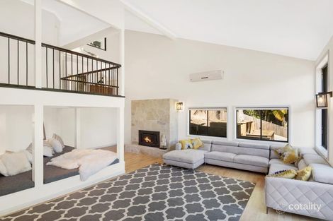 125 Simpsons Rd, Elanora, QLD 4221