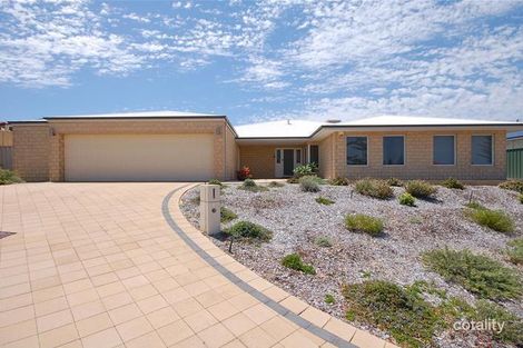 Property photo of 4 Capella Pass Warnbro WA 6169