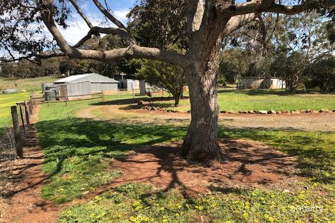 13 Nelson Rd, Wistow, SA 5251