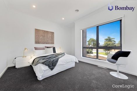 Property photo of 14 Lauradan Way Wollert VIC 3750