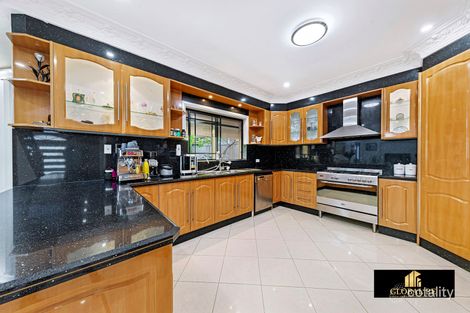 Property photo of 10 Booth Close Fairfield West NSW 2165