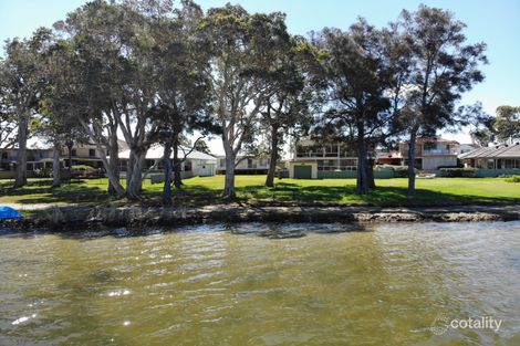 Property photo of 96 Diamond Head Drive Budgewoi NSW 2262