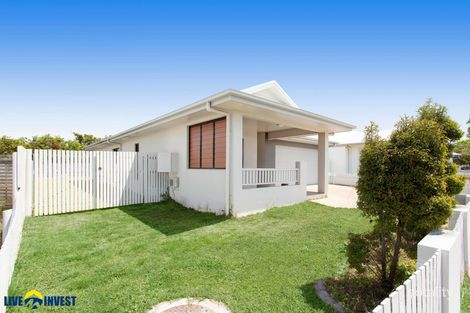 Property photo of 9 Huntsmans Crescent Shaw QLD 4818