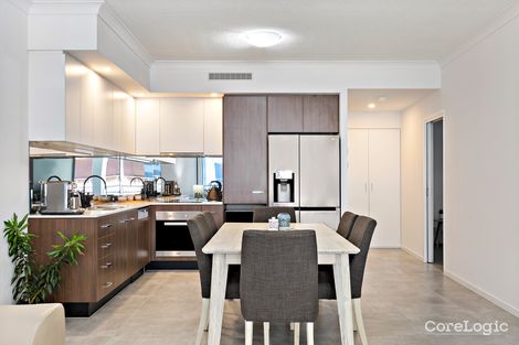 Property photo of 2114/397 Christine Avenue Varsity Lakes QLD 4227