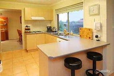 Property photo of 33 Kenswick Drive Hillside VIC 3037