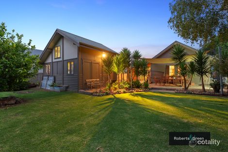 136 Balnarring Beach Rd, Balnarring Beach, VIC 3926