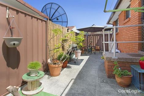 Property photo of 2/14 Shellharbour Road Lake Illawarra NSW 2528