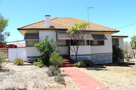 86 West St, Northampton, WA 6535