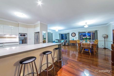 Property photo of 4 Auriga Court Wynnum QLD 4178