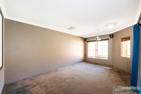 Property photo of 23 Arrowwood Loop Secret Harbour WA 6173