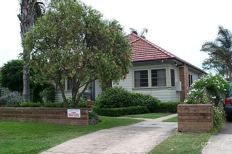 12 Hibberd St, Hamilton South, NSW 2303