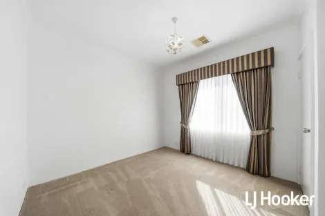 Property photo of 1 Finglas Meander Butler WA 6036