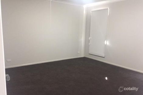 Property photo of 4 Edara Circuit Greenvale VIC 3059