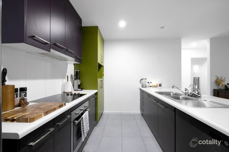 Property photo of 8 Majesty Street Rural View QLD 4740