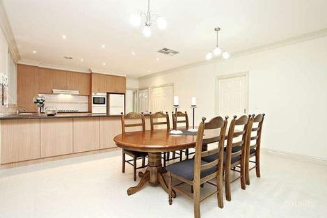 Property photo of 28 Cressida Crescent Sydenham VIC 3037