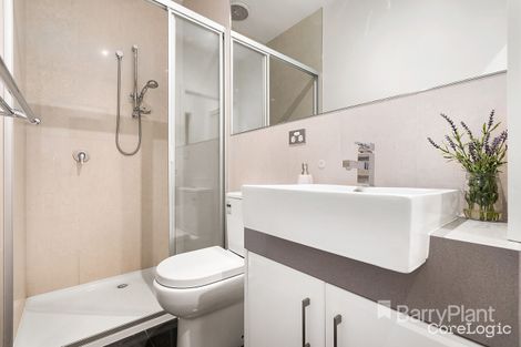 Property photo of 221A Collins Street Thornbury VIC 3071