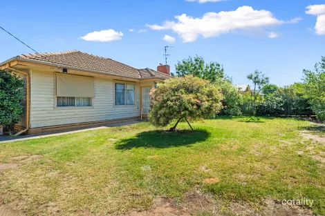 16 Melrose St, Benalla, VIC 3672