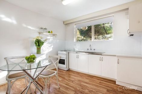 Property photo of 2/30-32 Finsbury Street Flemington VIC 3031