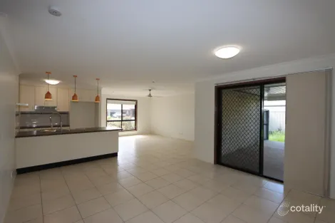 Property photo of 39 Blue Gums Drive Emerald QLD 4720