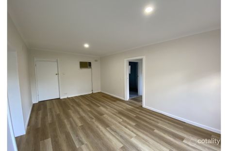 10 Upton St, Elizabeth Vale, SA 5112