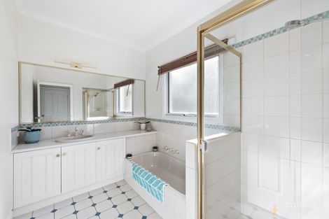 2 Brushwood Ct, Ocean Grove, VIC 3226