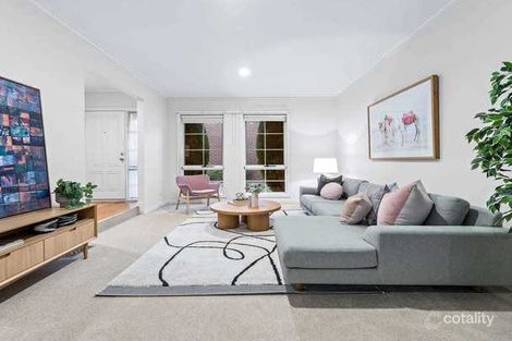 Property photo of 2/27 Jordan Grove Glen Waverley VIC 3150