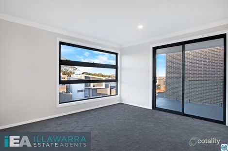 Property photo of 4 Skiff Place Shell Cove NSW 2529