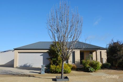 Property photo of 2 Josephine Court Cobram VIC 3644