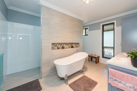 204 Adies Rd, Bucca, QLD 4670