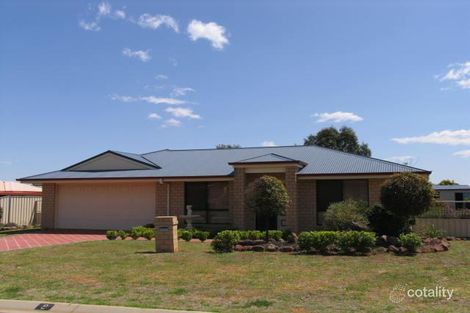 8 Isaac St, Westbrook, QLD 4350