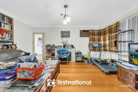 Property photo of 15 Kingswood Crescent Noble Park North VIC 3174