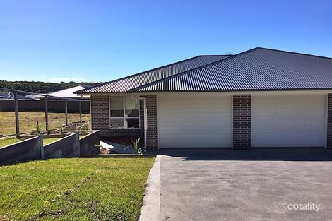 1/15 Pedder Dr, Burrill Lake, NSW 2539