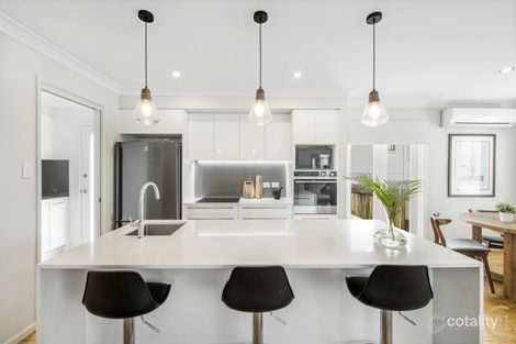 Property photo of 17 Bushlands Avenue Springfield NSW 2250