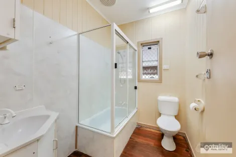 Property photo of 3 Cullen Street Walkervale QLD 4670