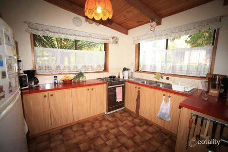 Property photo of 16 Damms Court Tawonga South VIC 3698